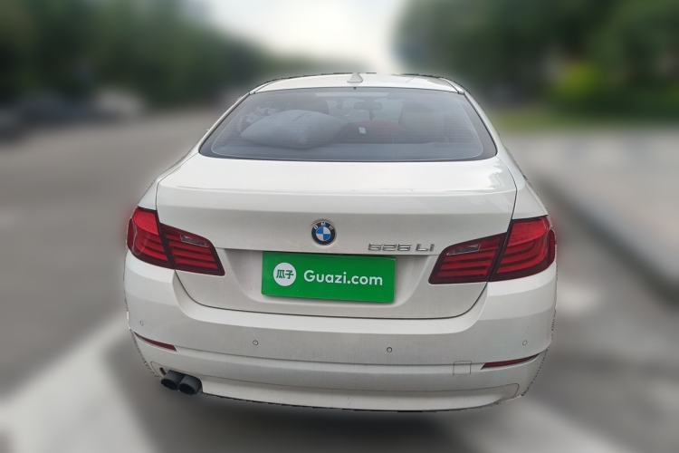 Used BMW 5 Series 2013 525Li Luxury Model
