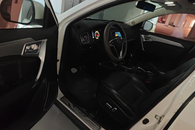 Used Geely Auto Vision X6 2016 1.8L Manual Luxury Model