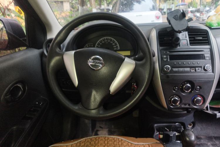 Used Nissan Sunny 2014 1.5XE Manual Elite Edition

