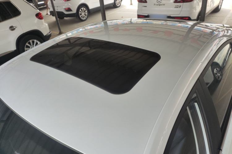 Used Roewe i5 2023 1.5L CVT Luxury Edition
