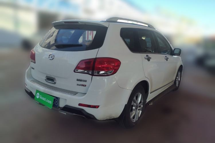 Used Haval H6 2011 Green Silence 2.0T Manual Two-Wheel Drive Urban Model