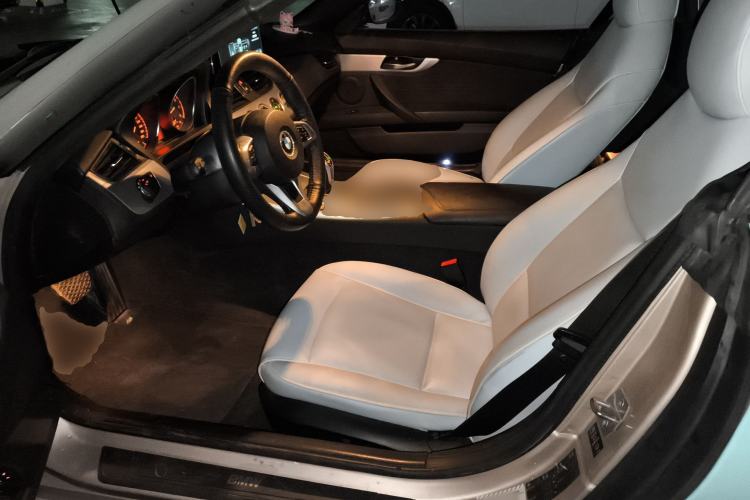 Used BMW Z4 2013 sDrive20i Leading Model