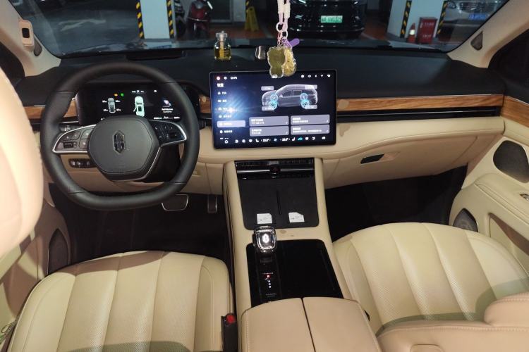 Used Hima AITO M7 2022 1.5T Four-Wheel Drive Luxury Edition
