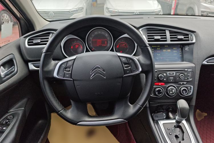 Used Citroen C4L 2014 1.6THP Intelligent Drive Automatic Dynamic Model Steering Wheel