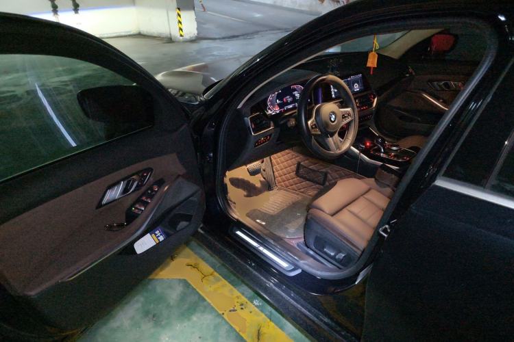 Used BMW 3 Series 2021 320Li M Sport Package Driver Seat