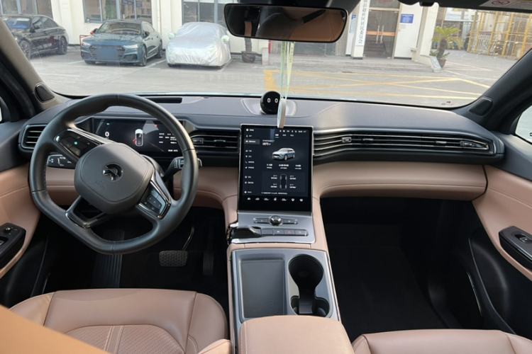 Used Nio ES6 2020 420 km Sport Edition

