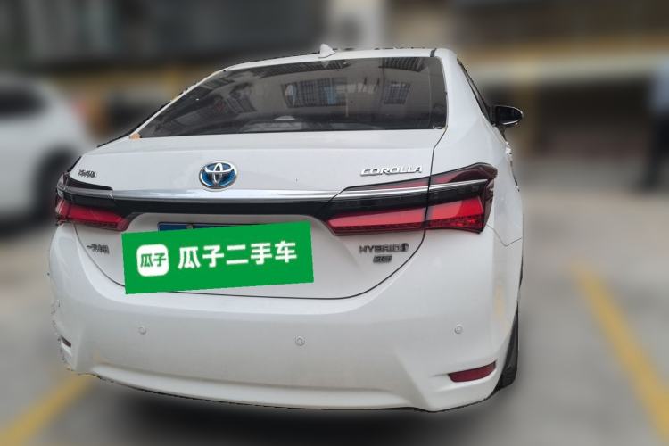 Used Toyota Corolla 2016 Dual-Engine 1.8L E-CVT Elite Edition Rear