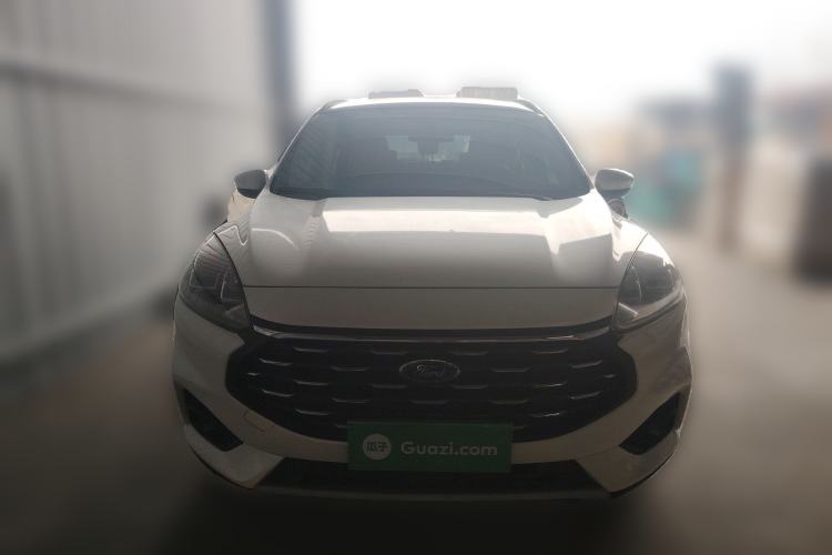 Used Ford Escape 2020 EcoBoost 245 Two-Wheel-Drive Comfort Edition Front