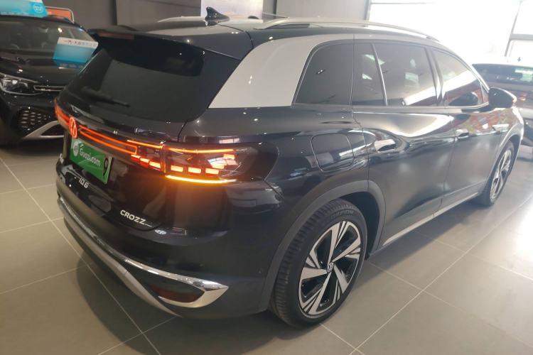 Used Volkswagen ID.6 CROZZ 2022 Long-Range PRO Edition Rear Right 45 Deg