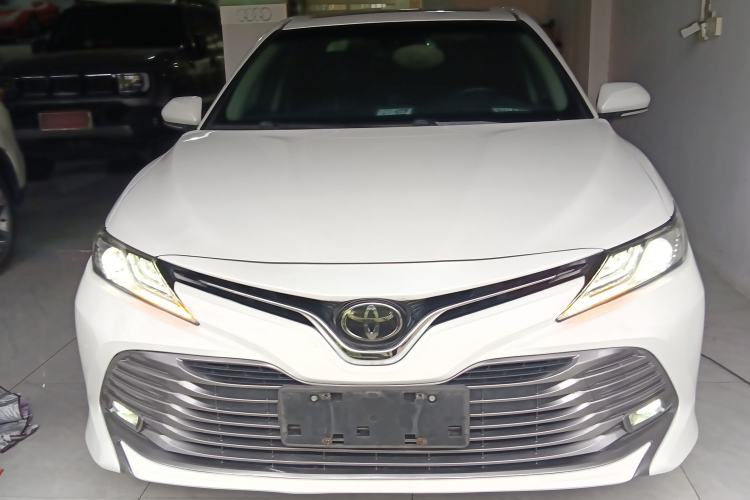 Used Toyota Camry 2018 2.0G Luxury Edition Front