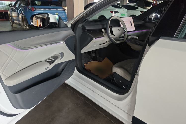 Used CHANGAN NEVO A07 2023 Range-Extended 200 Max Driver Seat