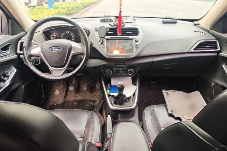 Used Ford Escort 2015 1.5L Manual Fashion Edition