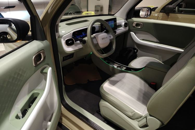 Used Geely Galaxy Panda 2025 210km Panda Rider
