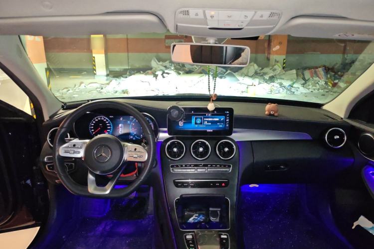 Used Mercedes-Benz C-Class 2020 Updated C 200 L Fashion Edition Center Console