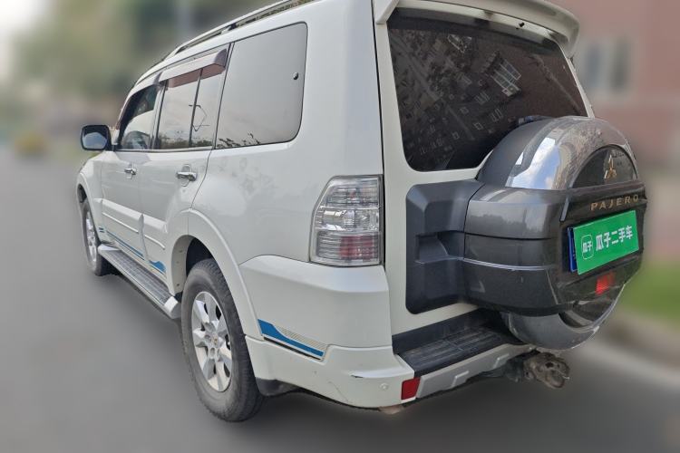 Used Mitsubishi Pajero 2019 3.0L Automatic Prestige Edition Rear Left 45 Deg