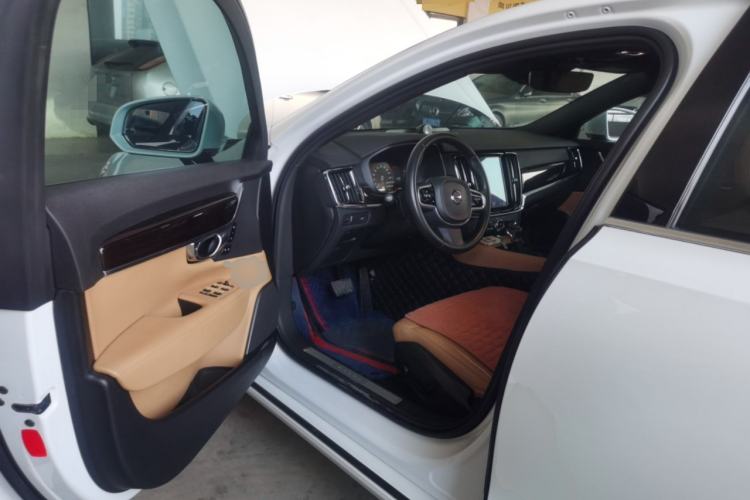 Used Volvo S90 2018 T4 Zhiyuan Edition Driver Seat