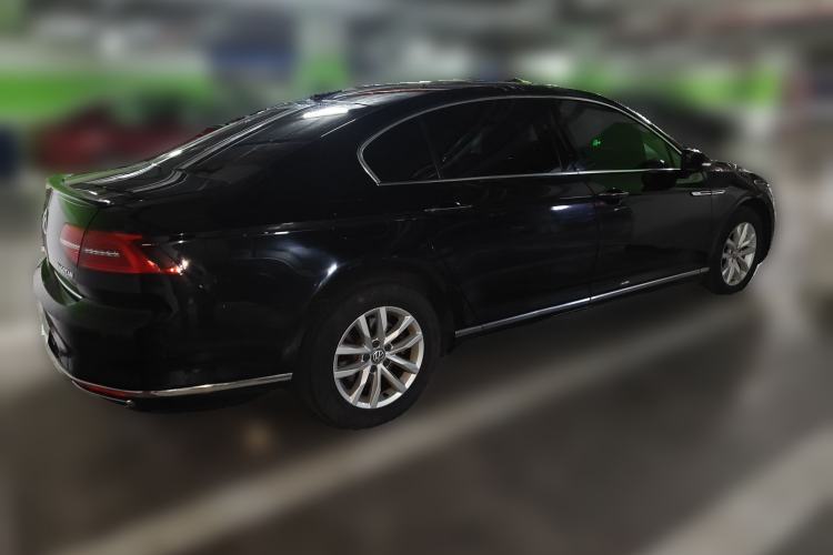 Used Volkswagen Magotan 2018 280TSI DSG Comfort Model
