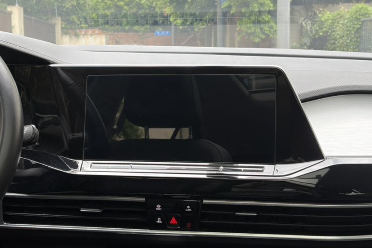 Used Volkswagen Talagon 2021 330TSI Two-Wheel-Drive Luxury Edition – Scenic Version Interior 5