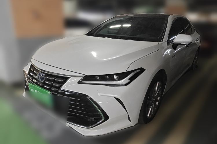 Used Toyota Avalon 2022 Dual-Engine 2.5L XLE Premium Edition