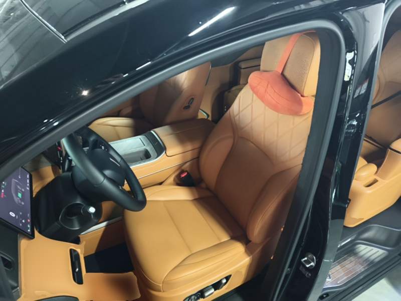 Used Wey Gaoshan 2025 Four-Wheel Drive Alpine 8 — 14