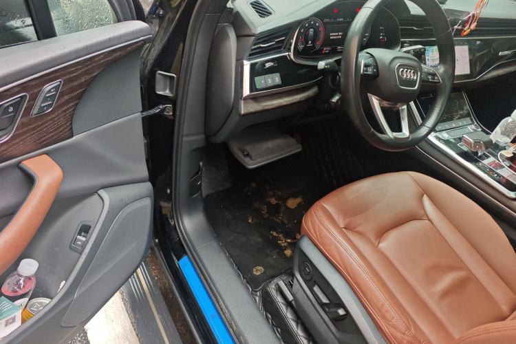 Used Audi Q7 2020 55 TFSI quattro S line sports model