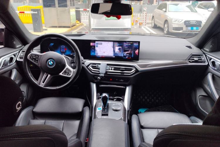 Used BMW i4 2022 M50

