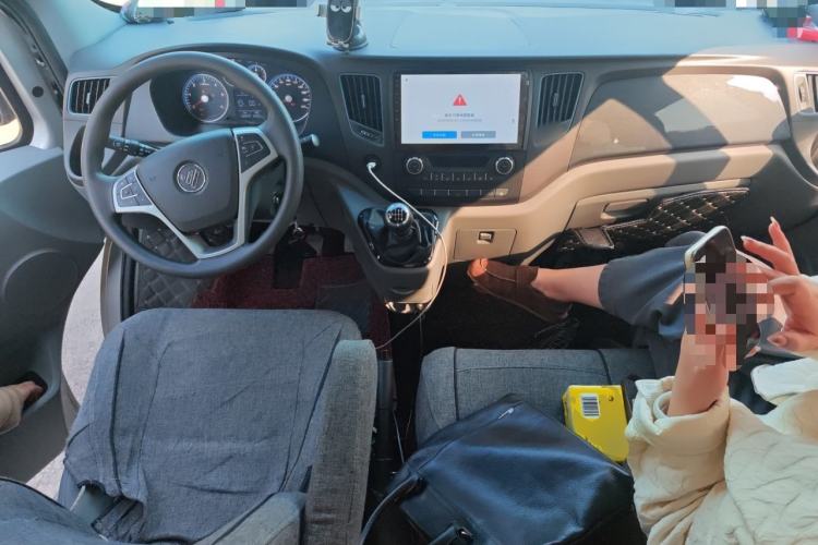 Used Foton Toano 2021 2.8T Manual Tongtu Extended-Wheelbase Ultra-High Roof 5/6/7-Seater F2.8 NS6B177L