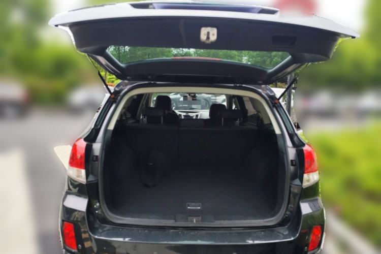 Used Subaru Outback 2012 2.5i Sport Edition Trunk