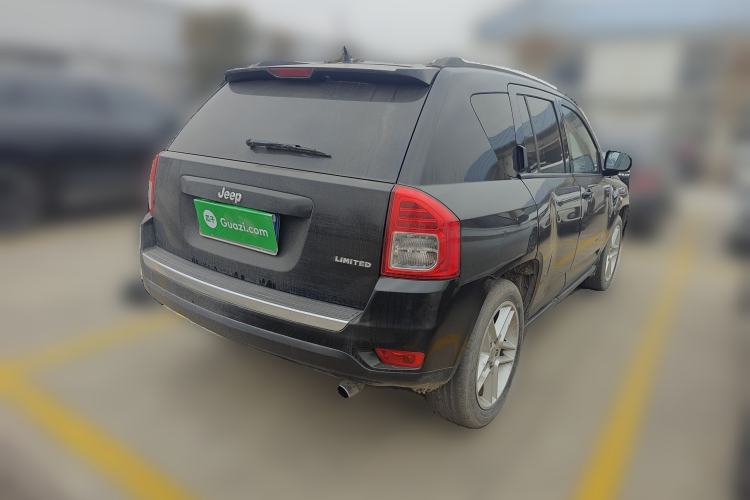 Used Jeep Compass 2012 2.0L two-wheel drive luxury version