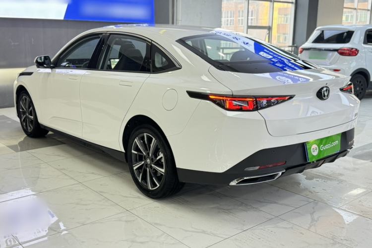 Used Changan Eado 2024 1.5T GDI Automatic Prestige Edition
