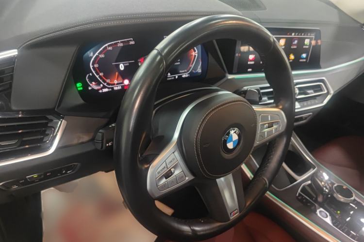 Used BMW X5 2022 Restyled xDrive 30Li Luxury Version M Sport Package
