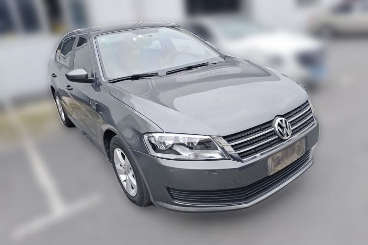 Used Volkswagen Lavida 2013 Revised Classic 1.6L Automatic Fashion Edition