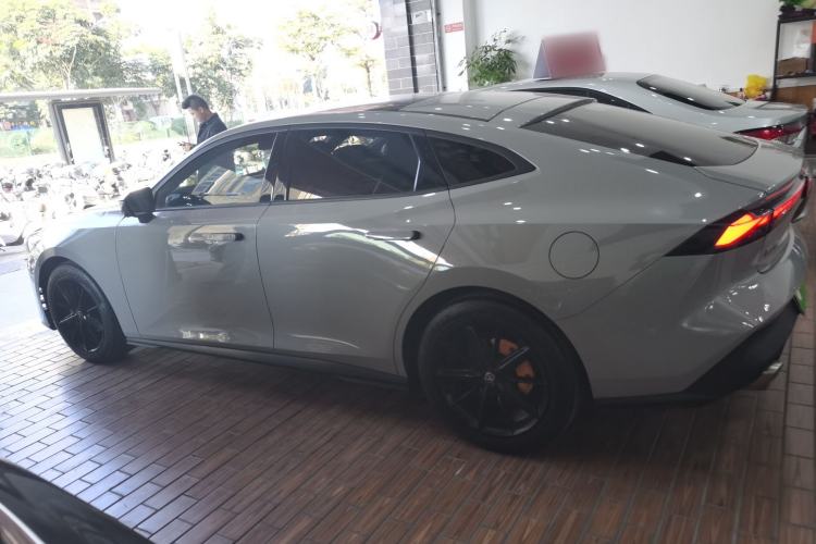 Used Changan UNI-V 2022 1.5T Prestige Version
