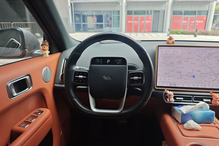 Used Li Auto L8 2023 Pro Model
