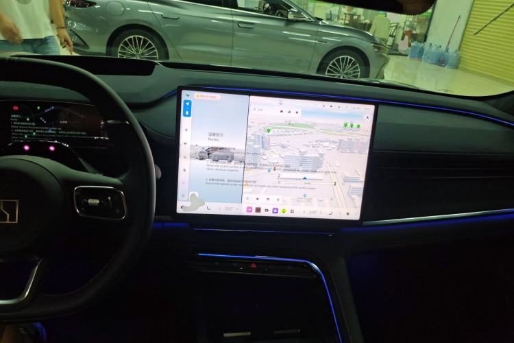 Used Zeekr 001 2026 Model 103° Rear-Drive Max Version Center Console