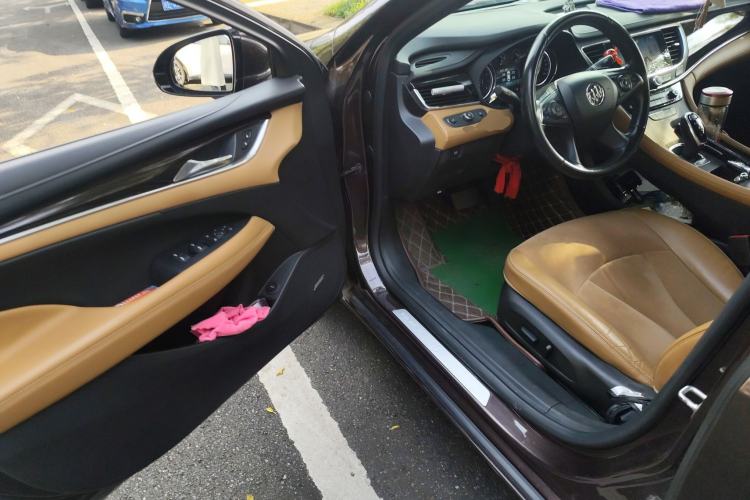 Used Buick LaCrosse 2018 28T Elite Edition
