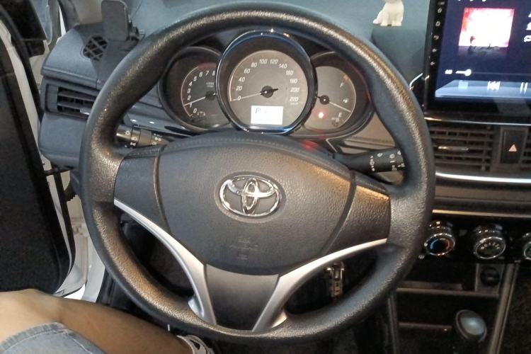 Used Toyota YARiS L Zhi Xuan 2020 X-Trail X 1.5L CVT Luxury Edition Steering Wheel