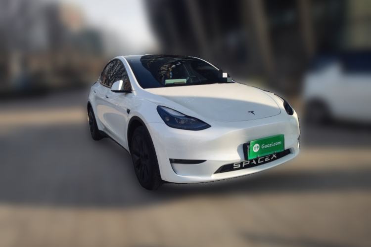 Used Tesla Model Y 2024 Long-Range All-Wheel-Drive Version