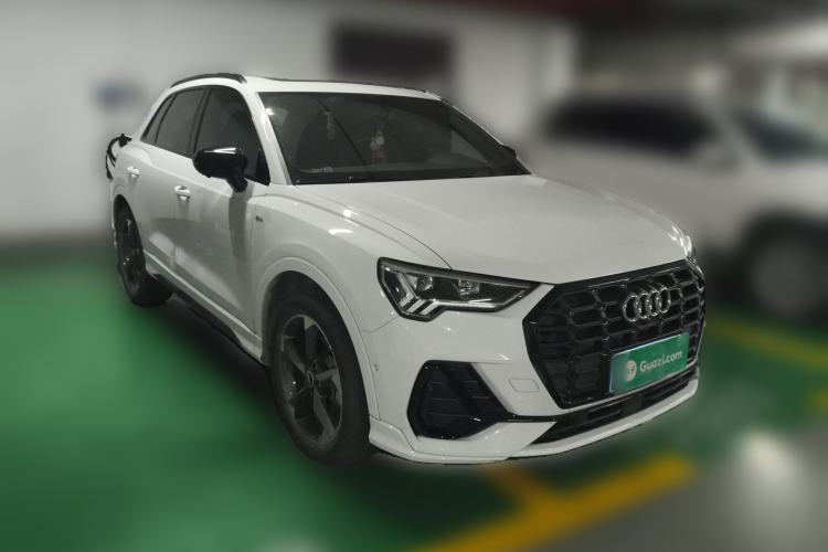 Used Audi Q3 2020 35 TFSI Fashion Dynamic Model Front Right 45 Deg