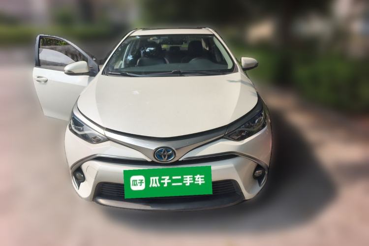 Used Toyota Levin 2017 Revised Dual-Engine 1.8H GS E-CVT Elite Sunroof Version China V Standard Front