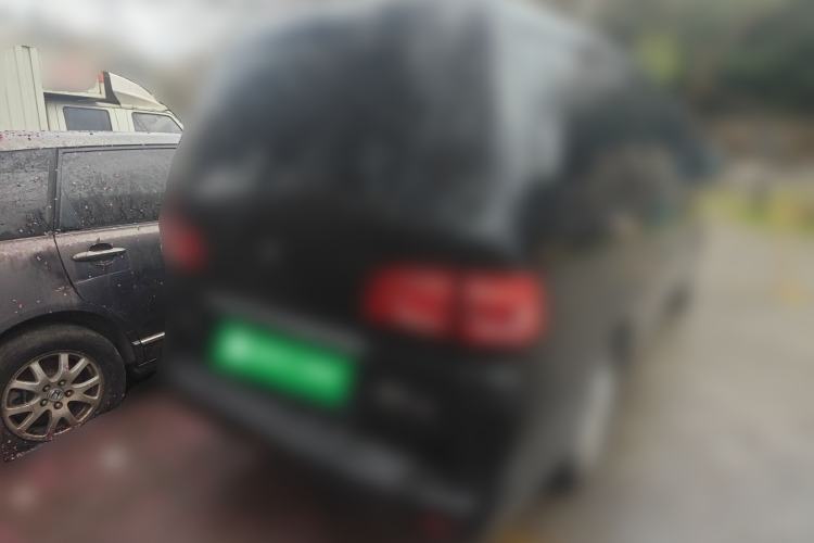 Used FORTHING Lingzhi 2024 M5L 1.5T Manual Luxury 7-Seater Rear Right 45 Deg