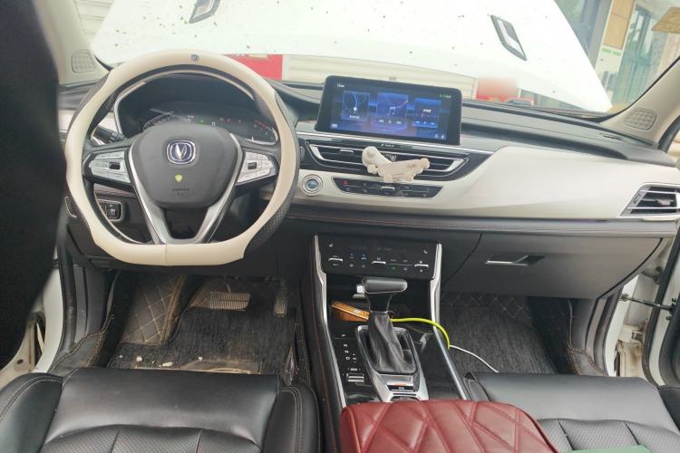 Used CHANGAN CS75 2020 280T Automatic Ya Zhi Model China VI Standard
