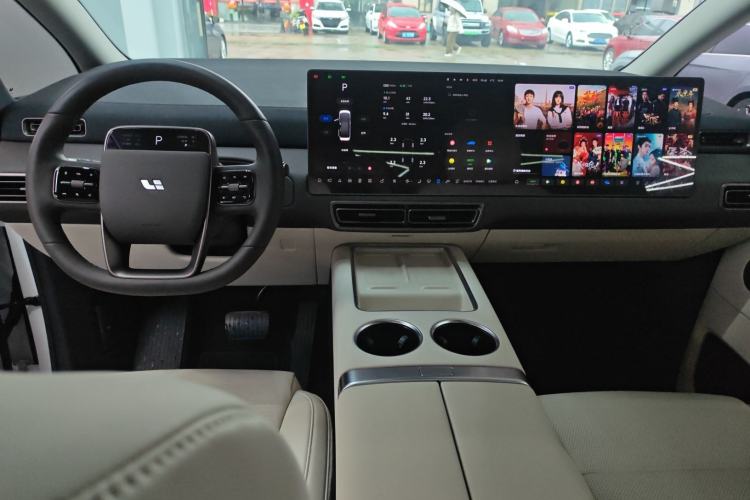 Used Li Auto MEGA 2024 Ultra Model