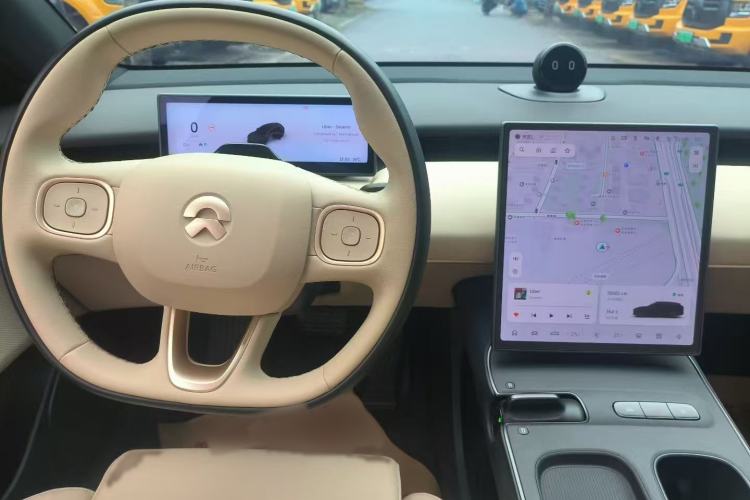 Used Nio ET5T 2024 75kWh Touring Interior 5