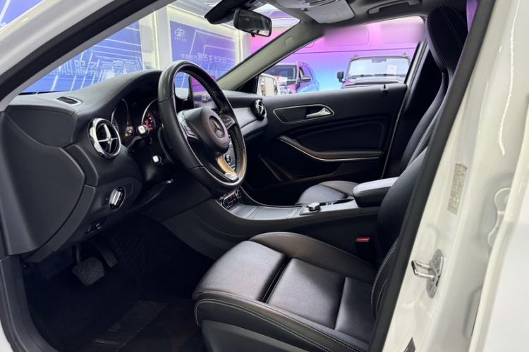 Used Mercedes-Benz GLA 2018 GLA 200 Fashion Model