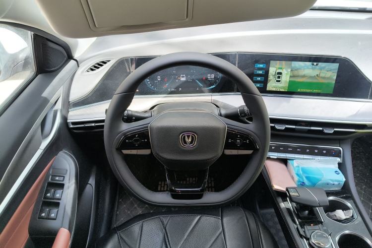 Used CHANGAN Eado 2022 PLUS Blue Whale NE 1.4T GDI DCT Prestige Edition
