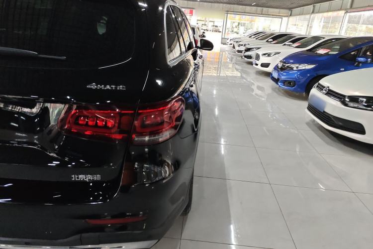 Used Mercedes-Benz GLC 2022 GLC 260 L 4MATIC Luxury Model Exterior 3