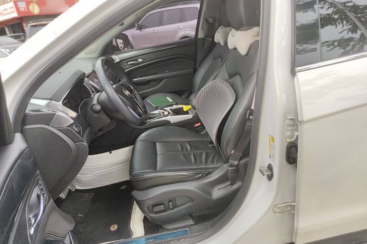 Used Cadillac SRX 2015 3.0L Comfort Version
