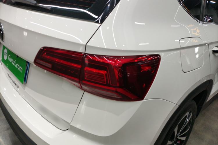 Used Volkswagen Tharu 2021 280TSI Two-Wheel-Drive Luxury Edition Right Rear Taillight