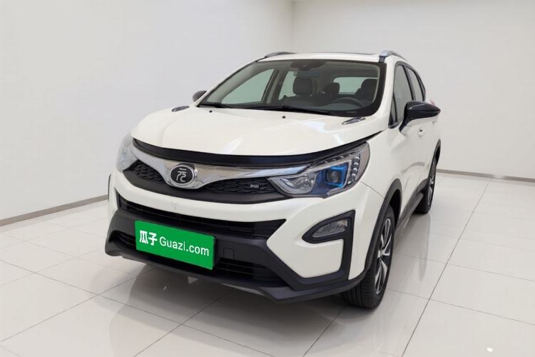 Used BYD Yuan 2016 1.5L Manual Luxury Version Guazi used car, China used car export, Used car for sale, Used BYD cars, Cheapest cars for sale